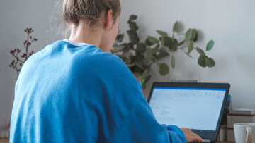 distansstudier studier dator unsplash copy