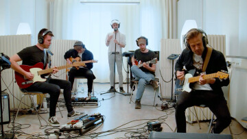 Novia Guitarensemble Plays Pastime Paradise by Steve Wonder