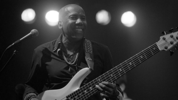 Nathan East Nathanosaka 2211