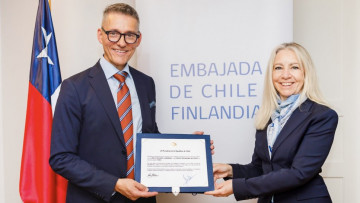 foto oficial entrega letras patentes consul