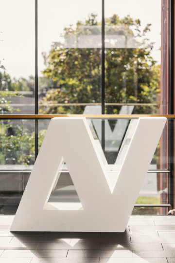 Monogram staty 2