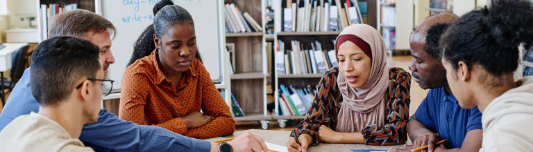 Ledarutbildning för samhällsorientering för invandrare