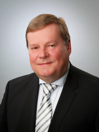 Förvaltnings- och personaldirektör