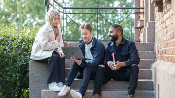 2023_studerande_trappa