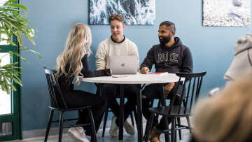 2023_grupparbete_w33