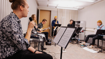 Musik bandovning